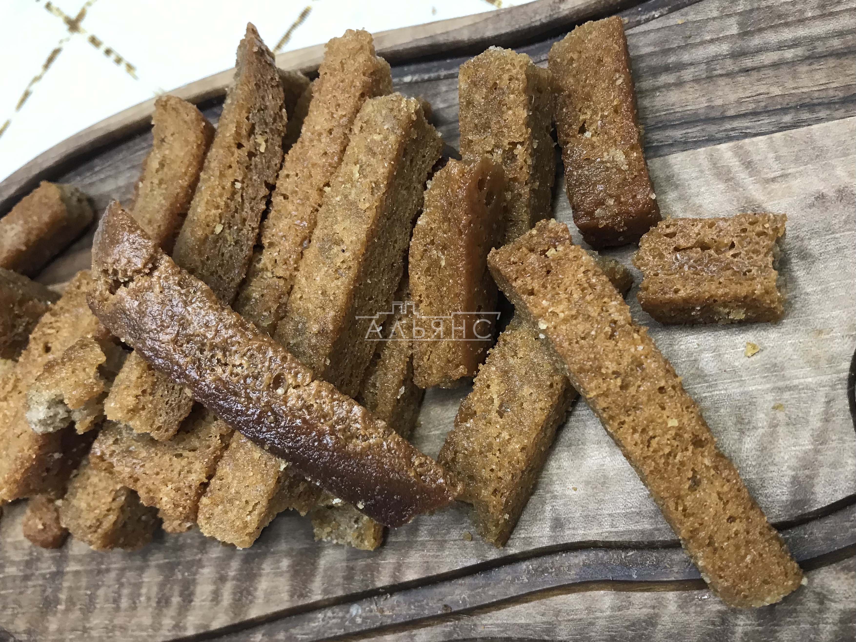Деревенские гренки с чесноком в Махачкале